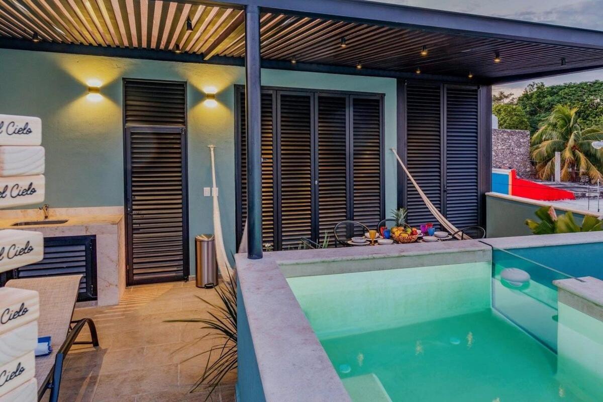 Rincon Del Cielo Rooftop With Glass Walled Pool Mérida Exterior photo